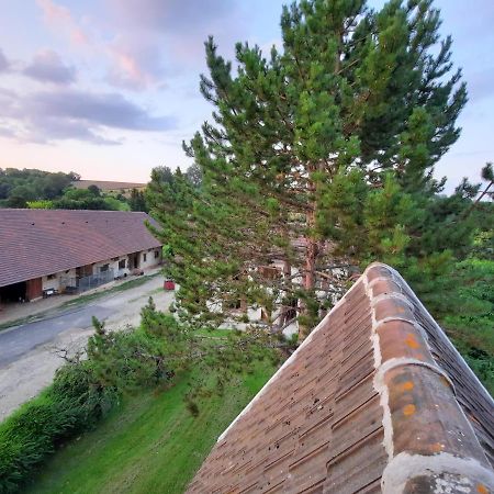 Le Refuge D'Athena Villa Chaussy  Exterior photo
